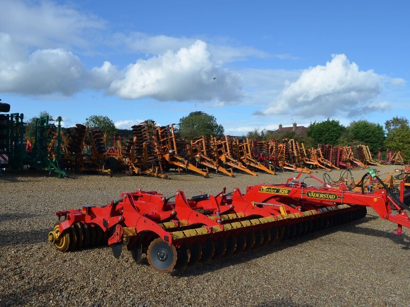 Vaderstad Carrier 820