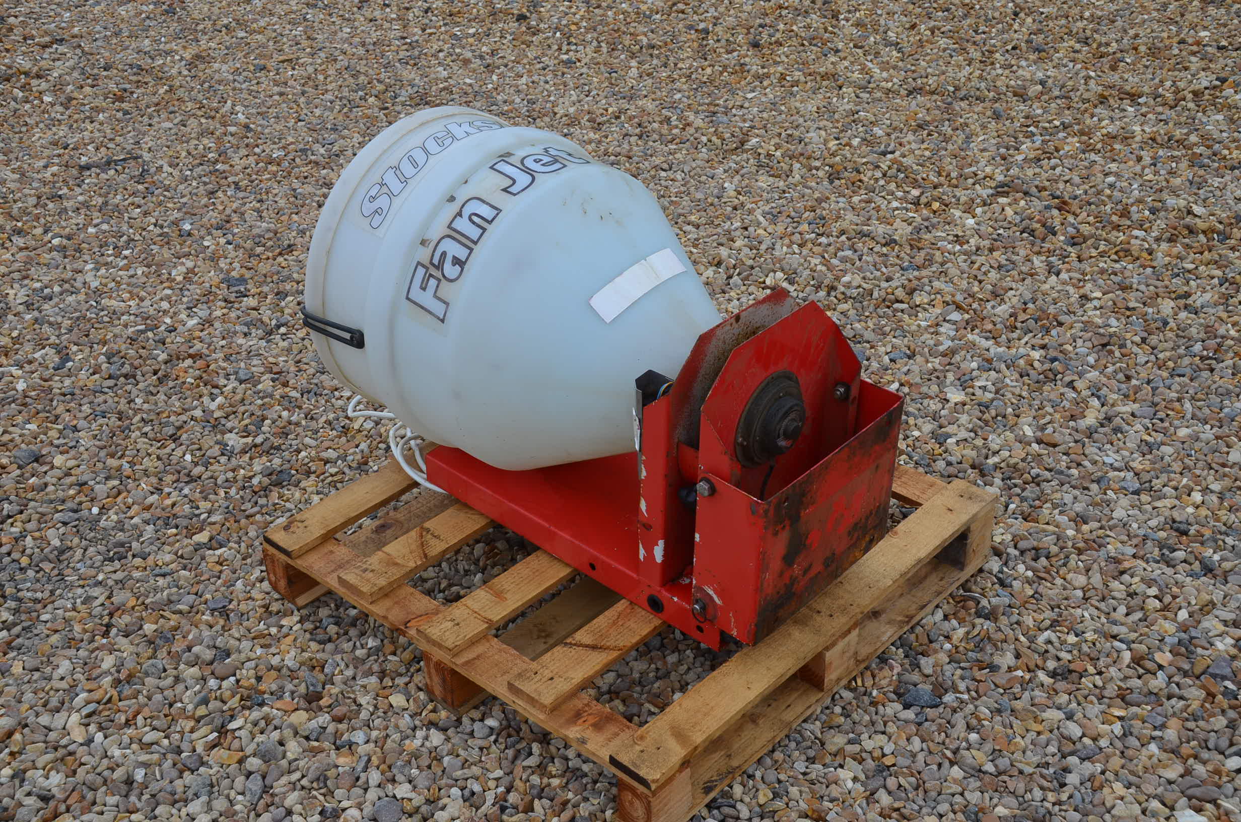 STOCKS AG Drills & Sprayers & Spreaders For Sale
