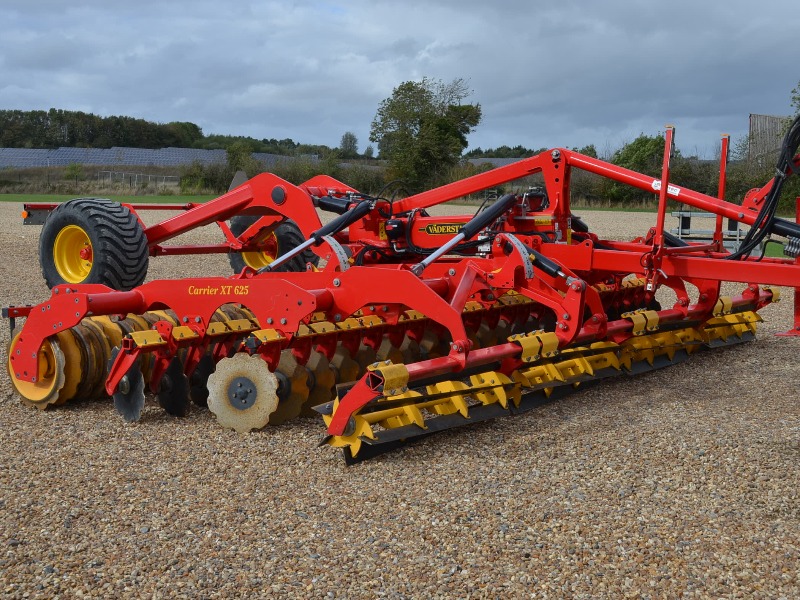 Väderstad Carrier XT 625 6,25 M