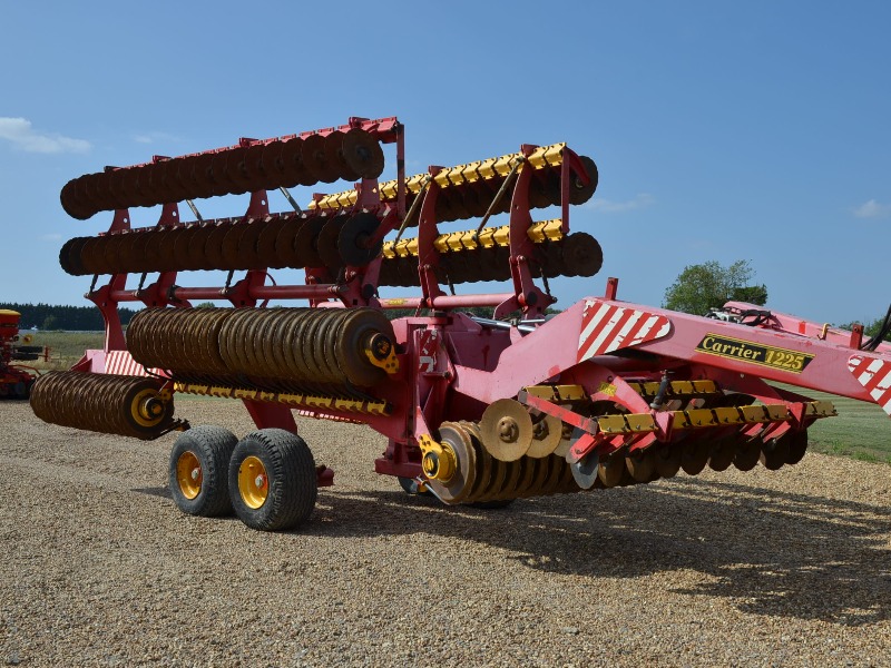 Vaderstad Carrier CR1225 short disc cultivator 12.25m