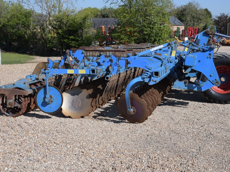 Lemken Gigant 8 m
