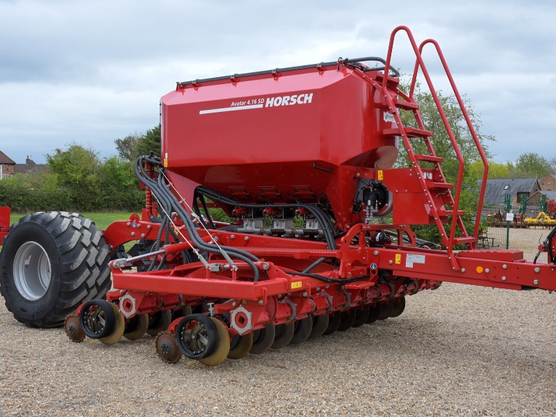 Horsch Avatar 4.15D cultivation drill 4m