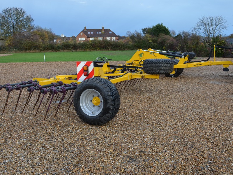 CLAYDON STRAW RAKE 15 M