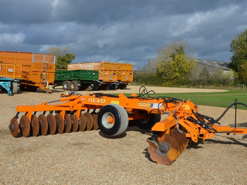 Simba 2B trailed disc harrows 5.5m