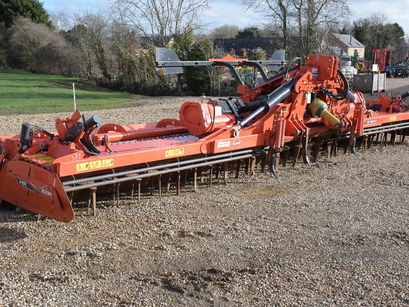 Kuhn HR8040R power harrow 8m