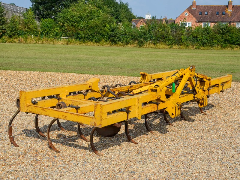 Bomford pigtail tined cultivator 5m