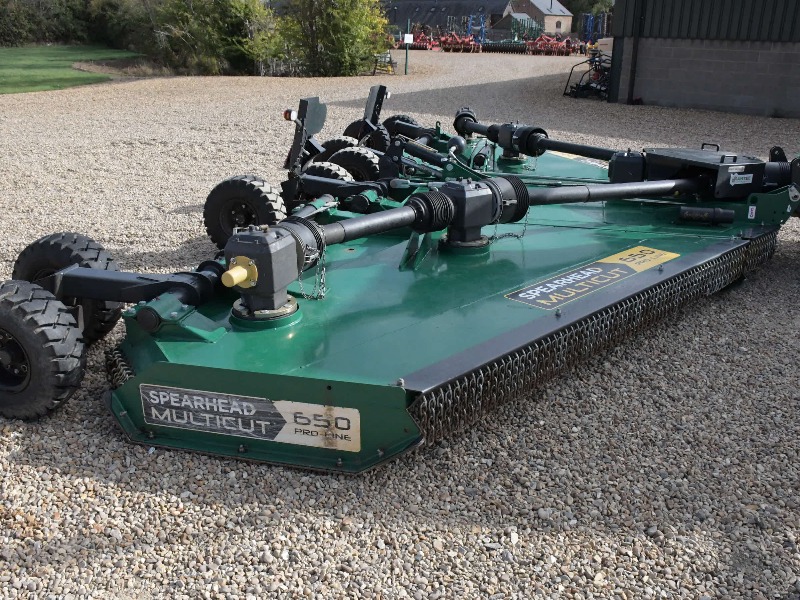 SPEARHEAD SR650 BATWING MOWER 6.5M