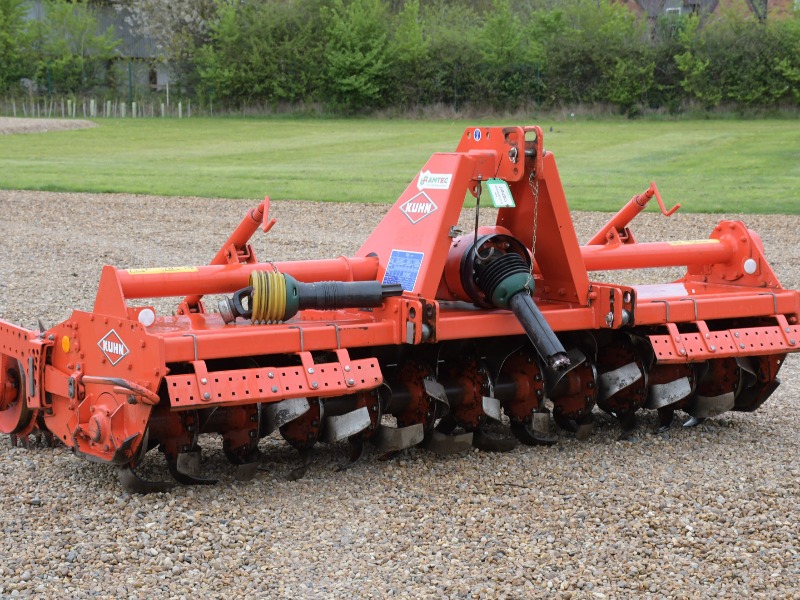 Kuhn EL162/300 biomulch rotavator 3m
