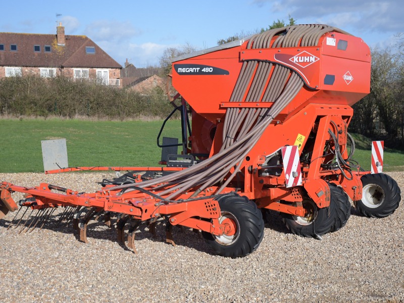 Kuhn Megant 480 tine drill 4.8m