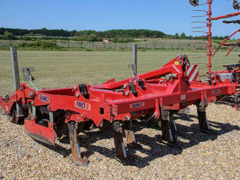 Sumo Trio 3 mounted primary cultivator 3m