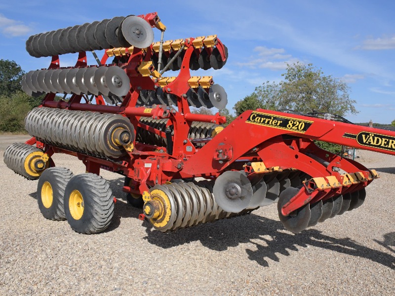 Vaderstad Carrier CR820 short disc cultivator 8.2M