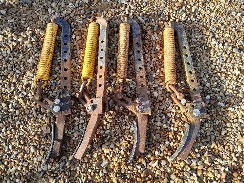 Vaderstad Rapid eradicator tines