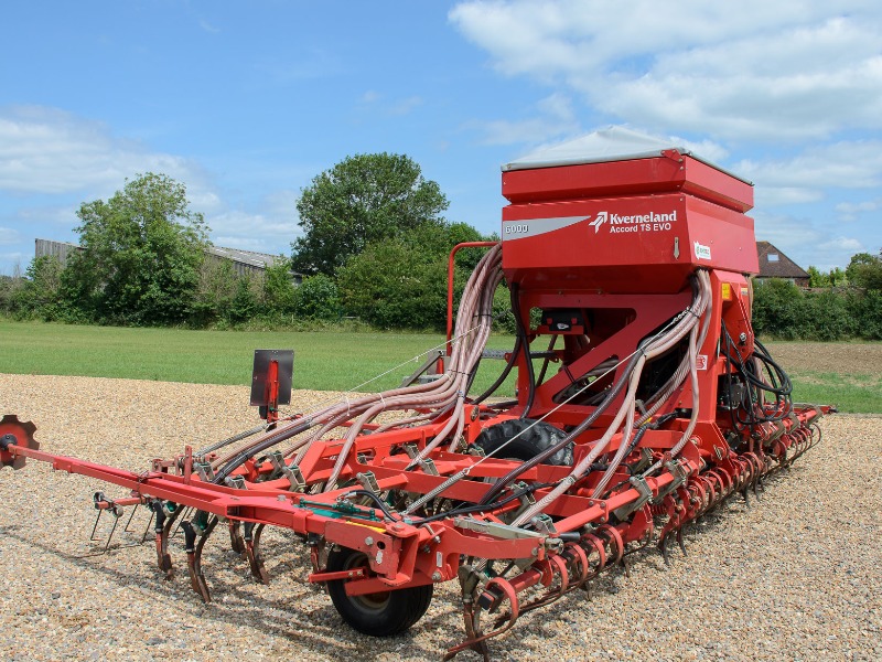 Kverneland Accord TS Evo 6000 tine drill 6m